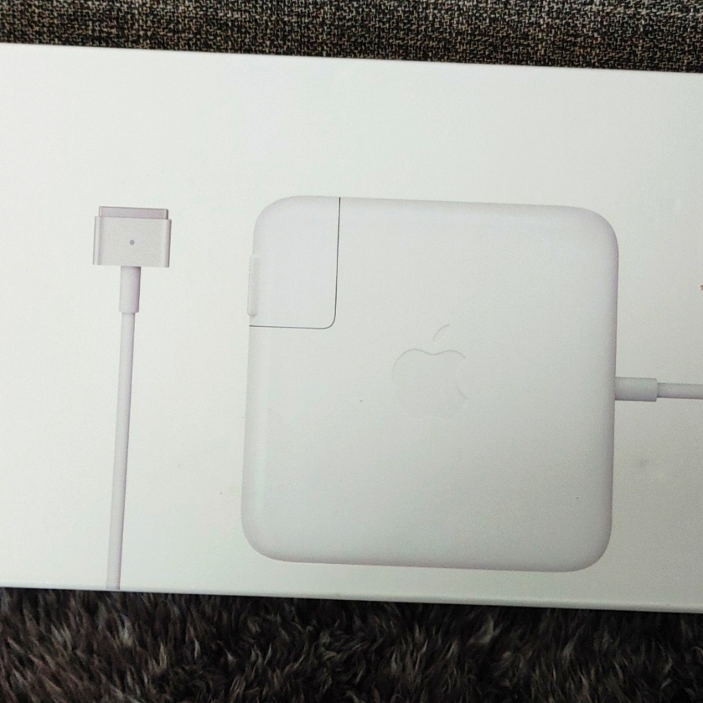 Apple Magsafe 2 power adapter BRAND NEW...